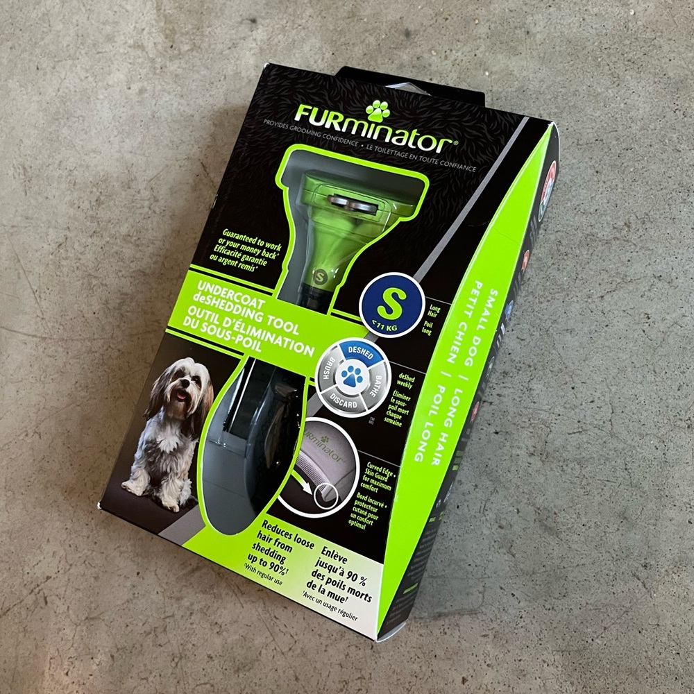New FURminator brush Undercoat deShedding Tool Small Dog Long Hair